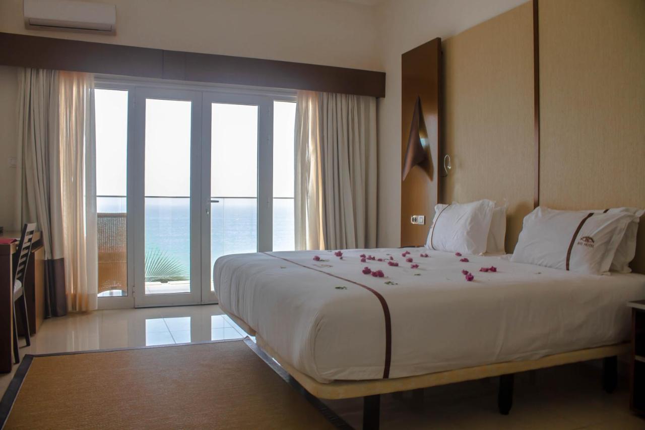 Iris Hotel Toubab Dialaw Esterno foto