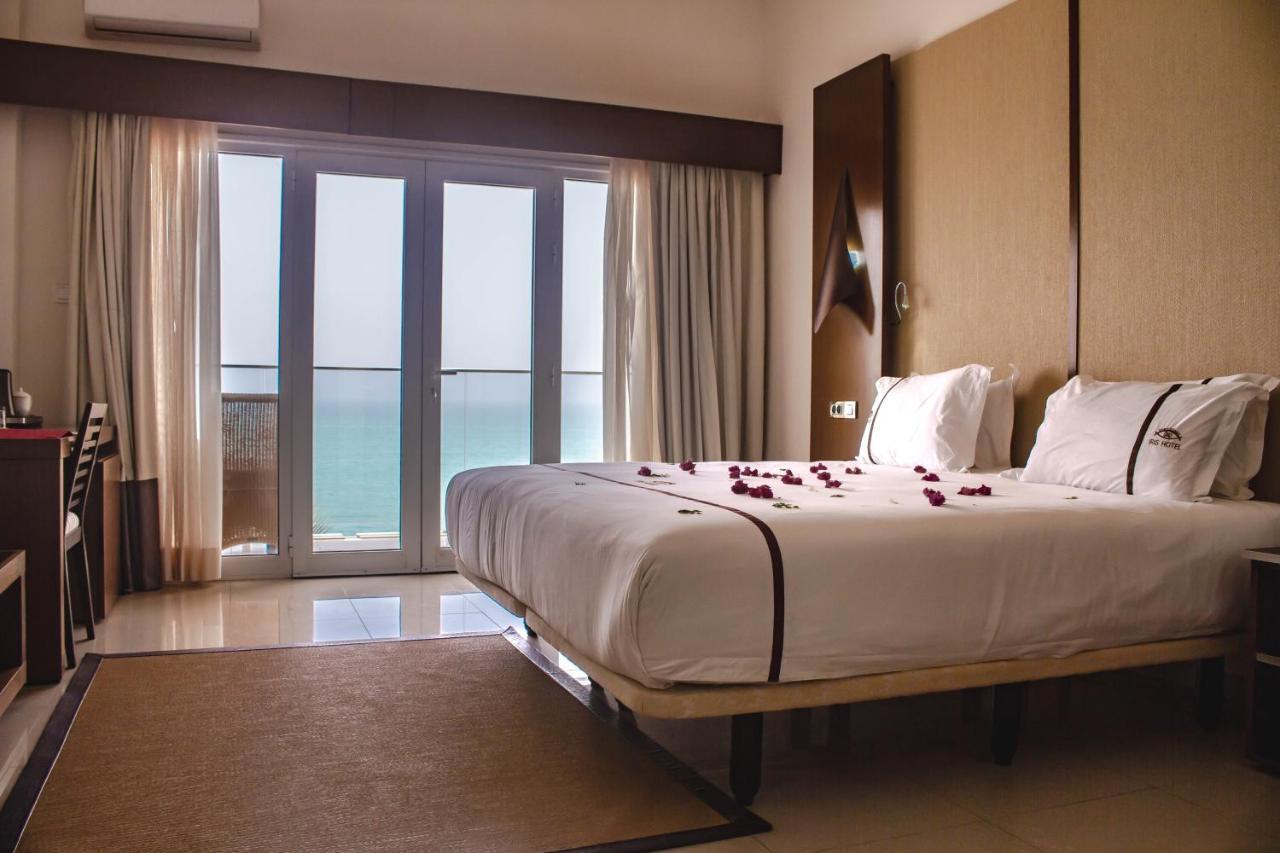 Iris Hotel Toubab Dialaw Esterno foto