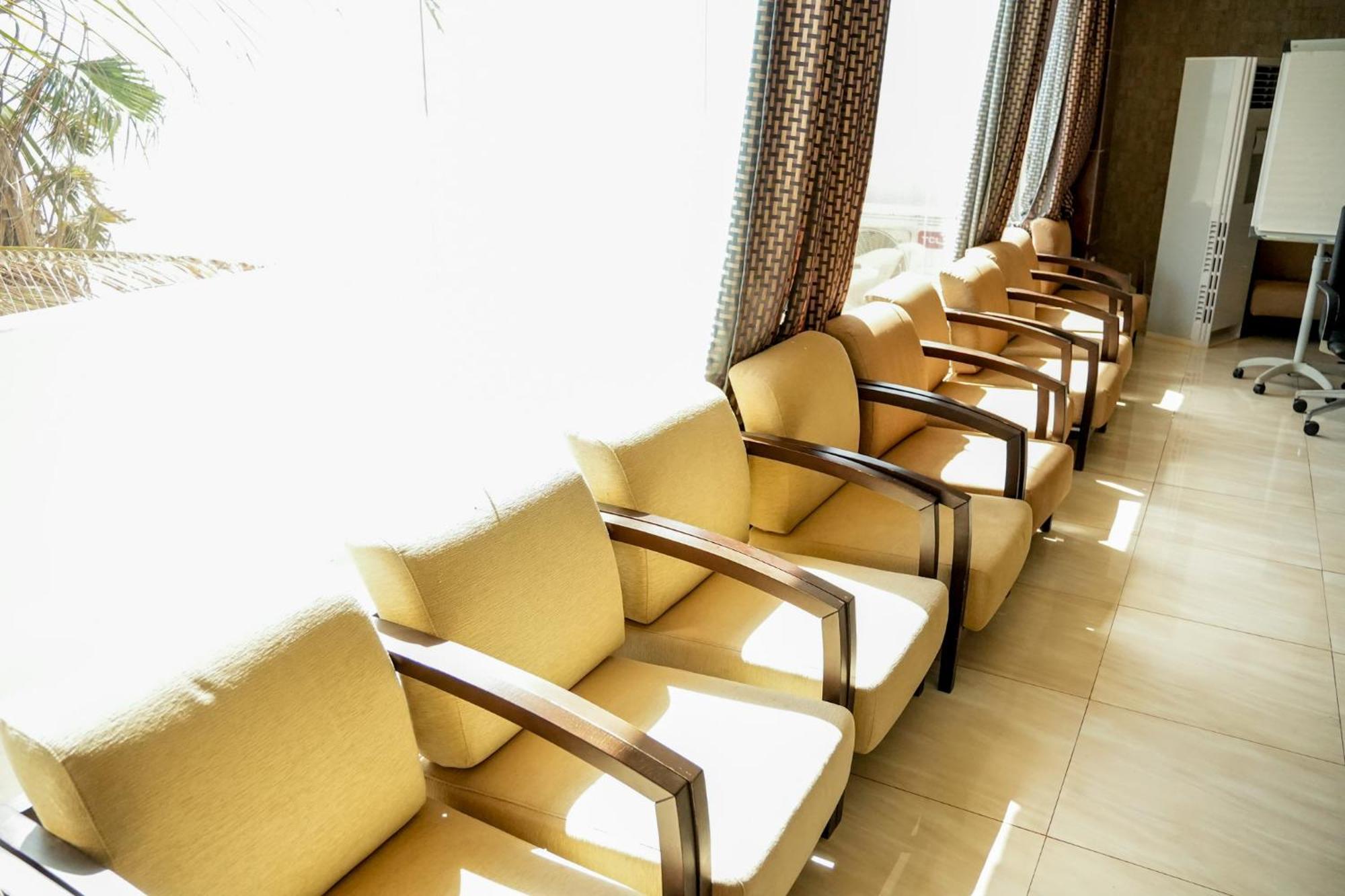 Iris Hotel Toubab Dialaw Esterno foto